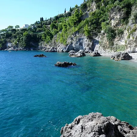 Santa Maria - Luxury Sea View Hotel 2*