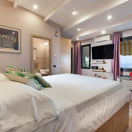 Hotel Santa Maria - Luxury Sea View