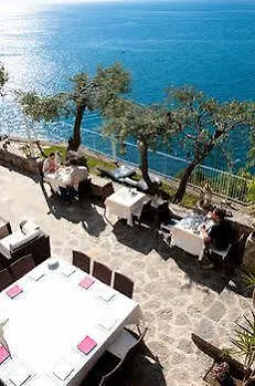 Santa Maria - Luxury Sea View Hotel 2*