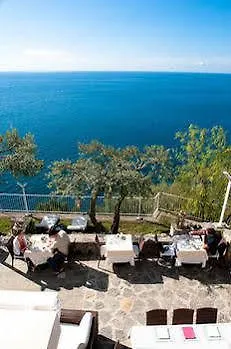 Santa Maria - Luxury Sea View Hotel